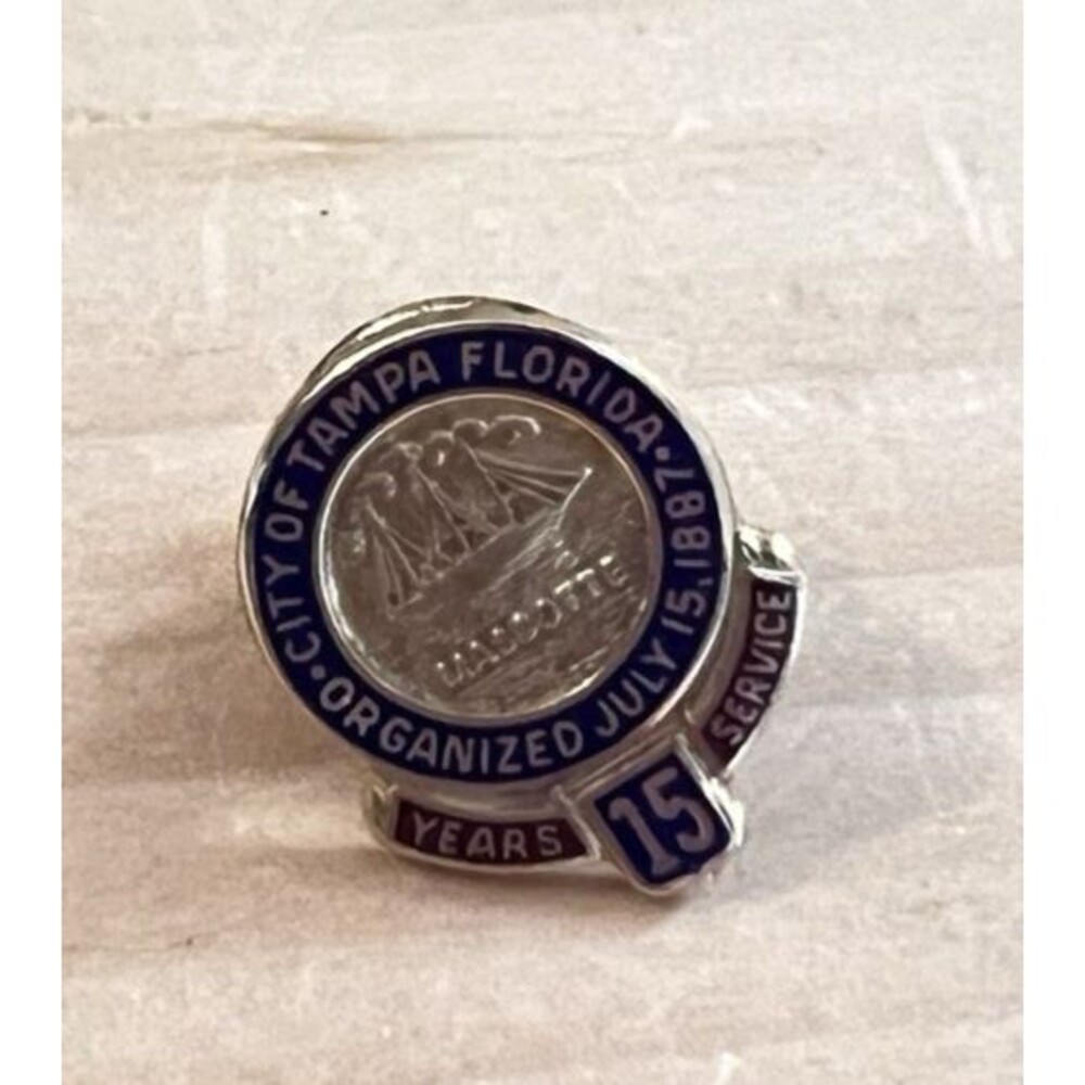 City Of Tampa Florida 15 Year Employee Service Award GF Lapel Pin Tie Tack